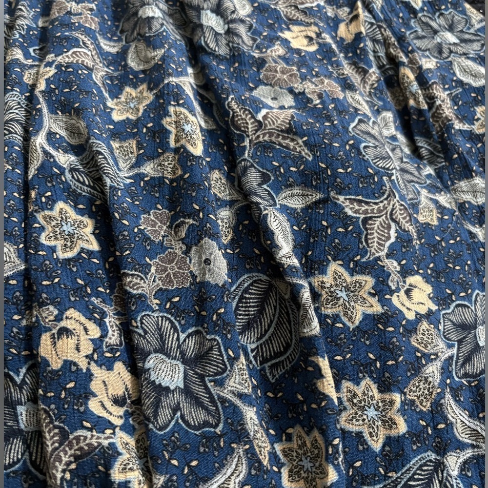 Roan + Ryan Willa Chic Blue Floral Maxi Dress w/ Adj. Straps, Liner and Pockets. - Picture 14 of 14